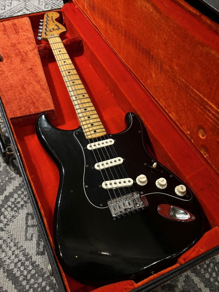 Fender Stratocaster ブラック Vintage 1976 Fender STRATOCASTER Black Solid Body Electric