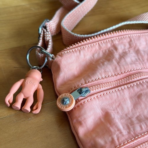 🍑 Kipling Keiko Bandolera Coral Melocotón Mini Bolso Monedero Melocotón con Llavero Dije - Imagen 4 de 14