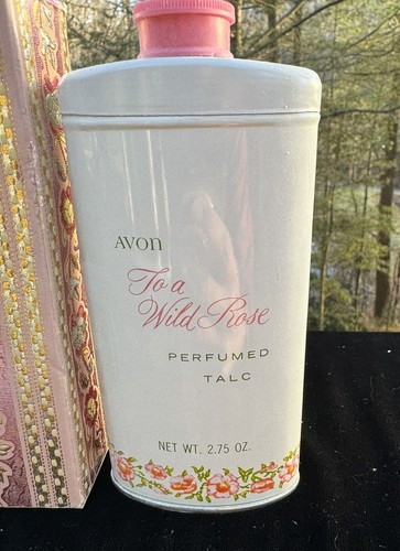 New ! 1970 Avon WILD ROSE Perfumed Talc Body Powder Floral Tin Container S86 - Picture 3 of 5