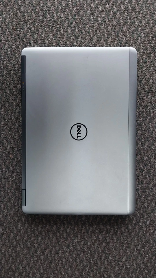 Latitude E7440 14" i5-4300U 8gb 256GB SSD LINES DOWN MIDDLE OF SCREEN CD/DVD - Image 3 of 4