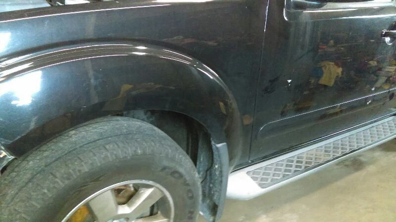 Nissan Pathfinder 2011 SUV de 4 puertas brazo limpiaparabrisas trasero montado en puerta levadiza Foto 3 de 4