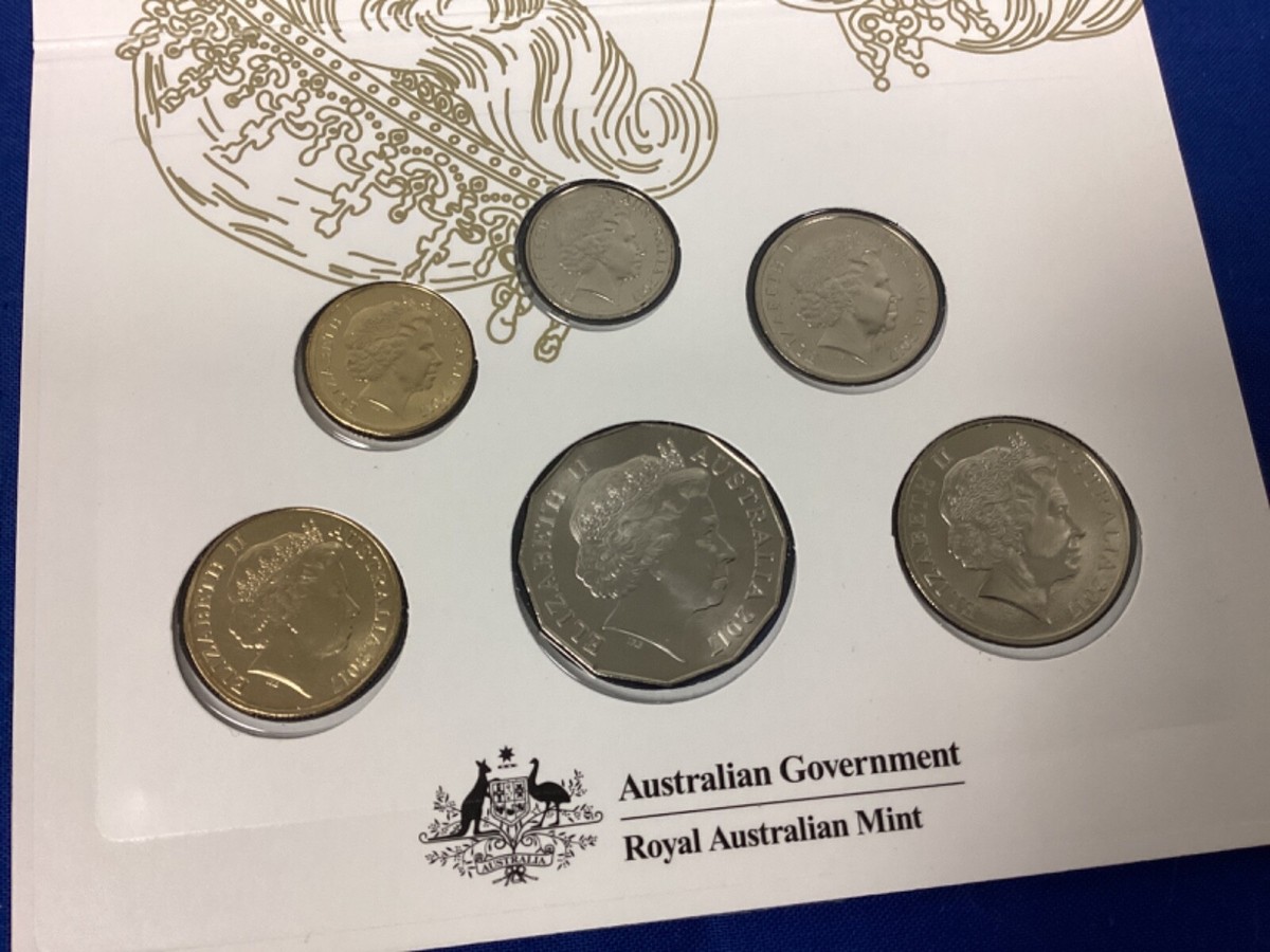 2017 Australia Mint Set - Royal Australian Mint - 6 Coin Set - OGP