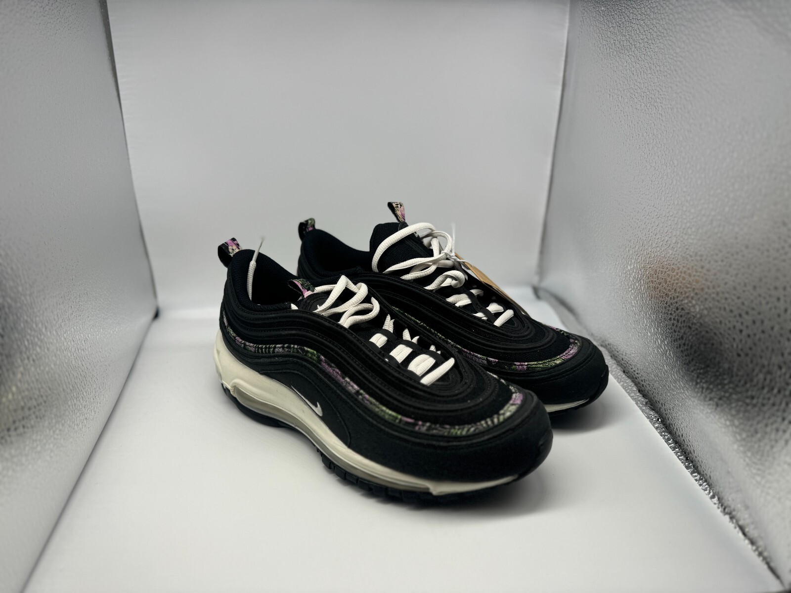 Nike Air Max 97  Black Floral Pink |FN7104-010| Women’s Size 8.5