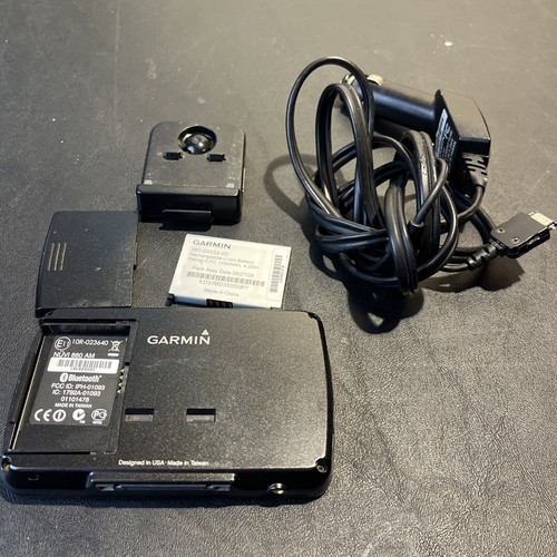 Garmin Nuvi 880 AM Touchscreen Navigation System w/ GBD 50 Car Adaptor Circa ‘09 - Picture 8 of 8