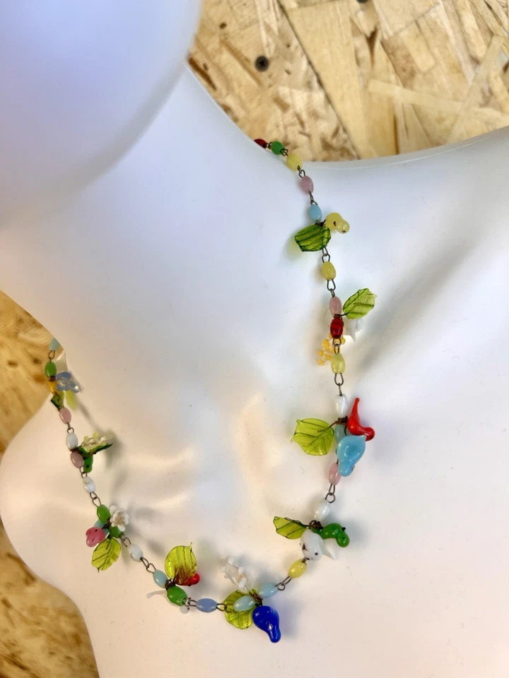Vintage 1940s Murano Venetian Glass Birds & Flowers Necklace 19" Jewelry - Image 4 of 4