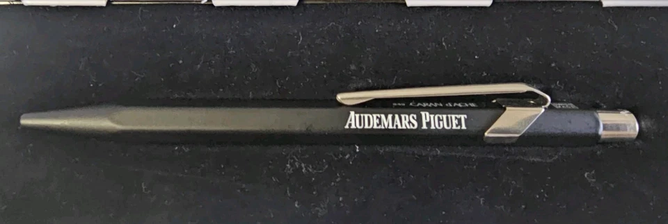 Bolígrafo azul Audemars Piguet Caran D'Ache Foto 4 de 4