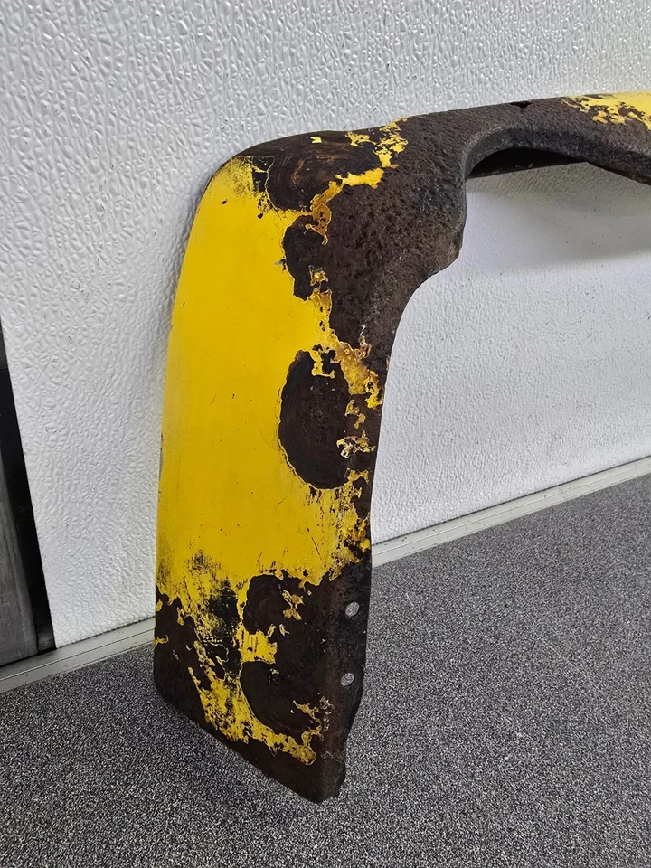 USED ORIGINAL GENUINE PORSCHE 914 REAR BUMPER STEEL LOWER VALANCE #3 - Image 3 of 4