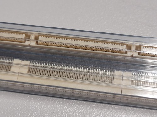 14 Stck. (1 Röhre) Hirose FX8-100S-SV5 B2B Stecker SMD - Bild 1 von 2