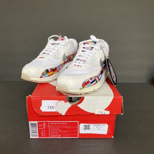 Nike Air Max 90 NIC International Flag 
