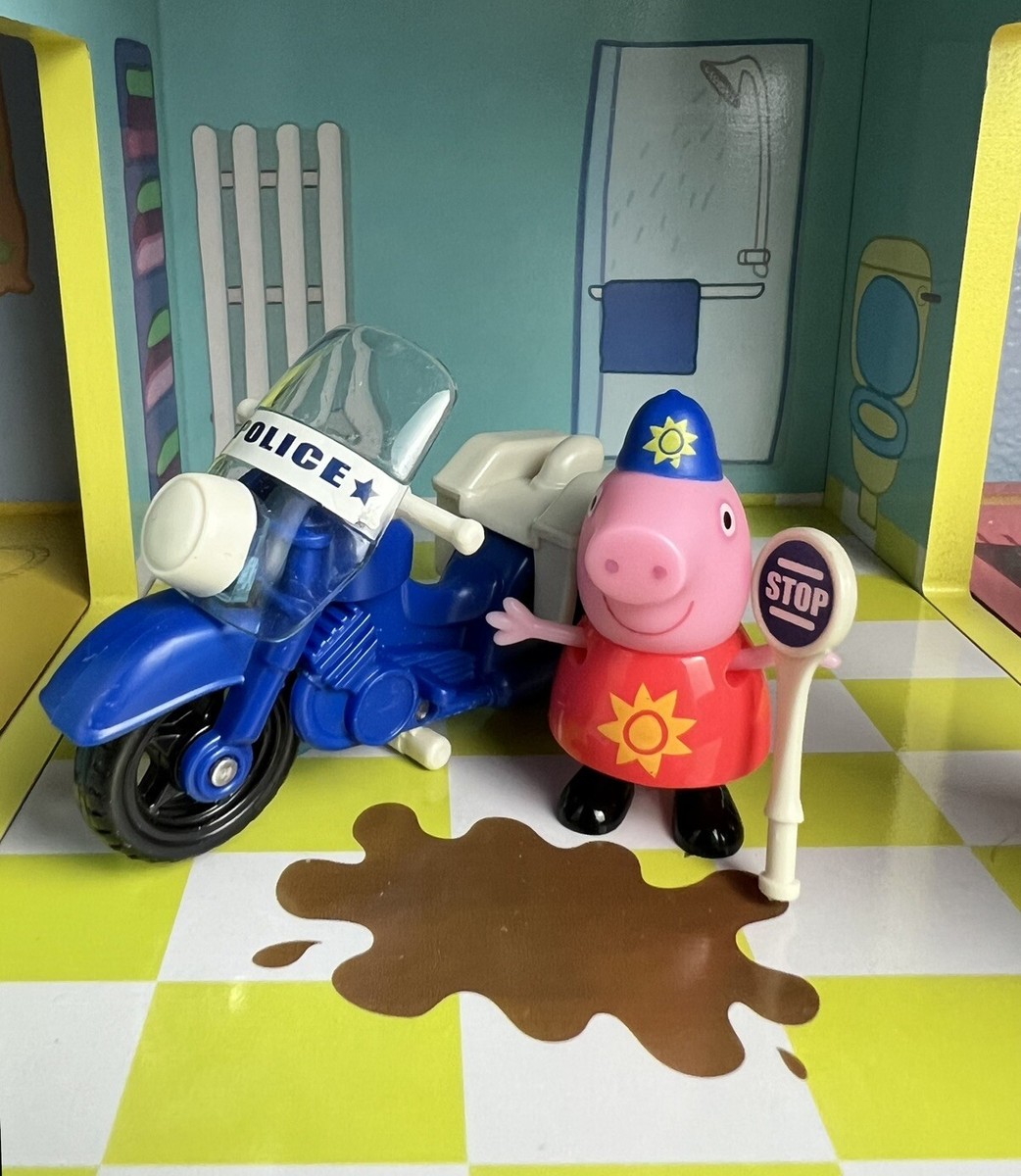 GC Rare Police Officer Peppa Pig & Her Police Motorcycle. Auldey