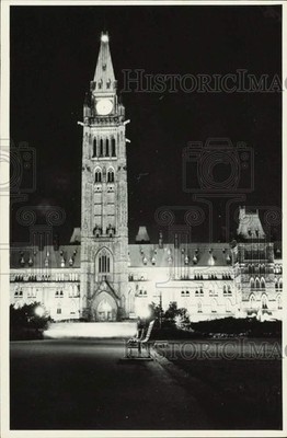 1964 Press Photo View of the Canadian House of Commons during a late session