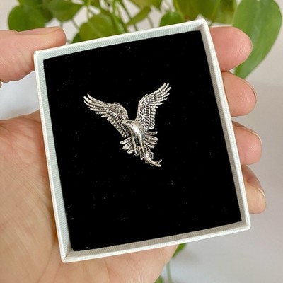 Fischadler Forelle Brosche Geschenk hergestellt in Großbritannien Falknerei Jagd Greifvogel Silber Zinn Box