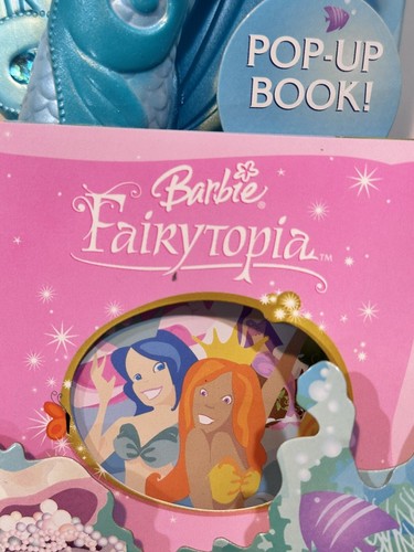 Poupée Barbie Fairytopia sirène magique Kayla avec longs cheveux blonds et bleus ~ Neuve 🐳 - Photo 13 sur 24