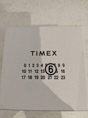 MM6 Maison Margiela TIMEX Digital Watch T80 Gift Set w MM6 Maison Margiela TIMEX Digital Watch T80 Gift Set w