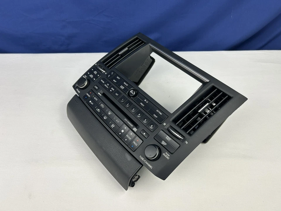 04-05 Infiniti FX35 FX45 CD SAT Radio Reproductor Panel de Control de Climatización Bisel 2004 Foto 4 de 4