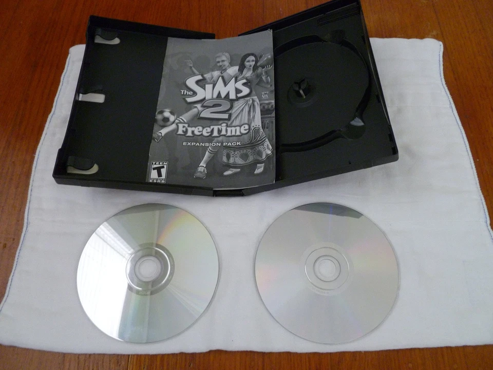 The Sims 2: Freetime Expansion Pack - Image 3 of 3