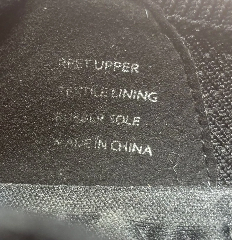 Vivaia Julie Pro Pumps Women's Size US 8 Black Round Toe Chunky Heels Slip On - Image 3 of 4