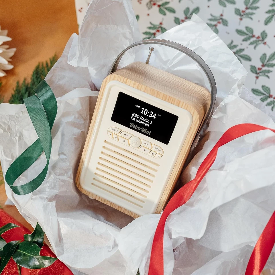 Tragbares DAB Radio mit Bluetooth-Lautsprecherein, DAB+Radio Alarm Wecker - Bild 2 von 4