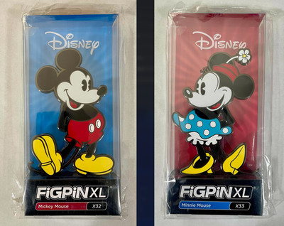 UNLOCKED BUNDLE Figpin Disney Mickey and Minnie XL, X32  AND X33