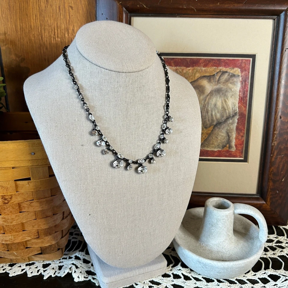 Collar Givenchy negro llamativo Foto 2 de 4