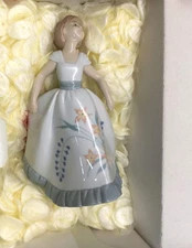 43426 - NAO Handmade Porcelain Doll Collectible Figurine |GR-35|