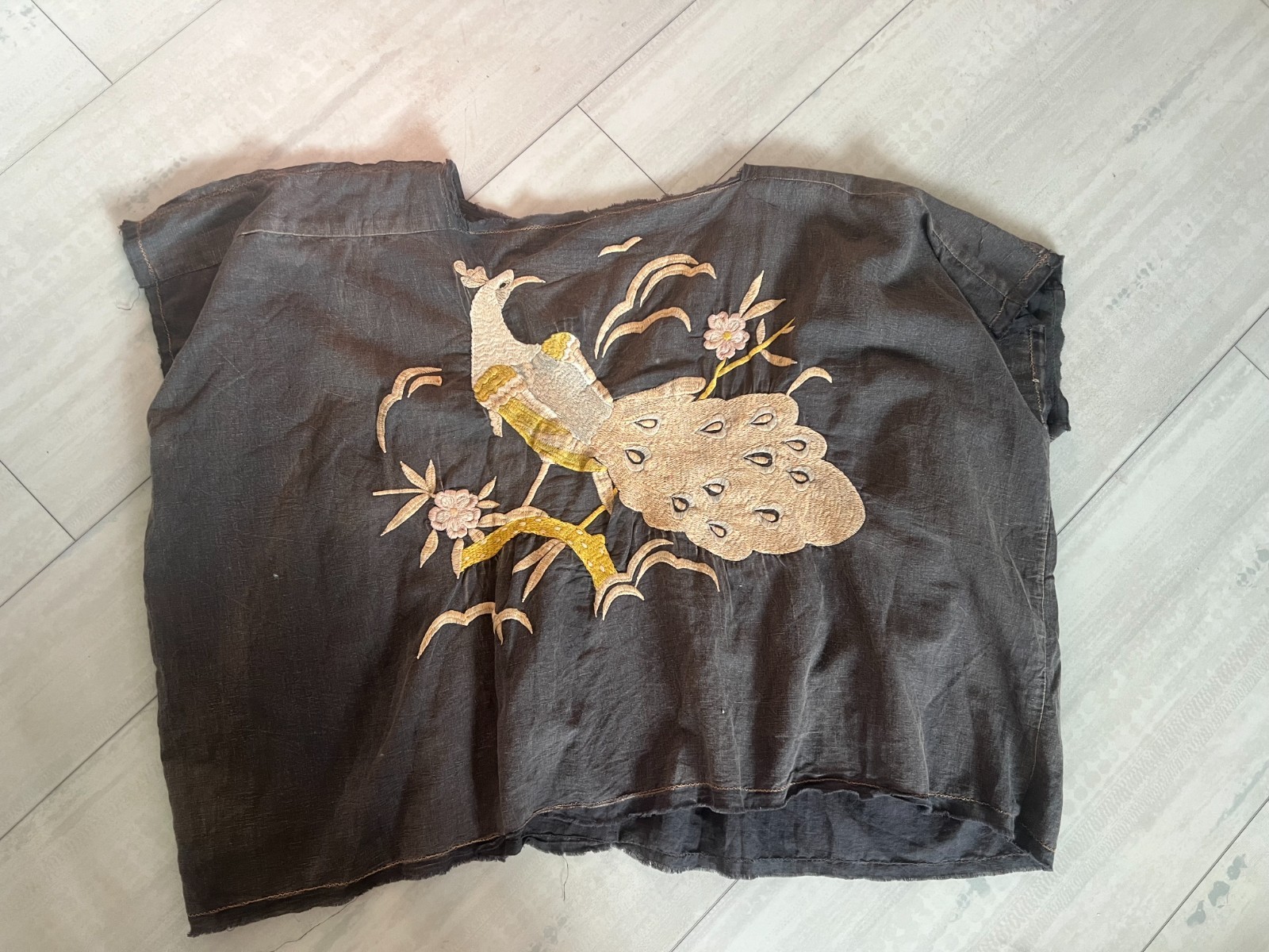 Magnolia Pearl Bretta Blouse Linen Peacock Embroidered Rare image 4