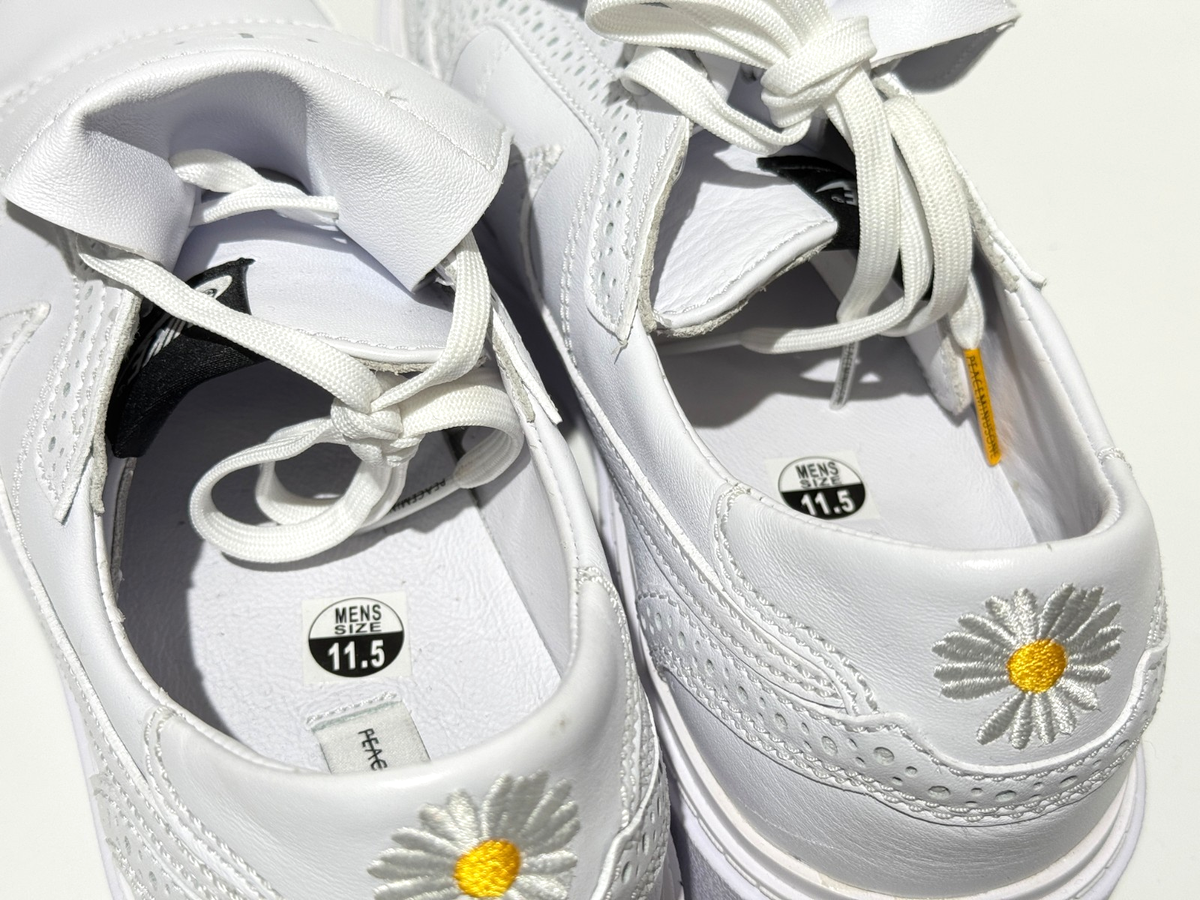 Brand new Size 11.5 - Nike G-Dragon x Kwondo 1 Triple White NO BOX Nike Kwondo 1 G-Dragon Peaceminusone Triple White  main image 4