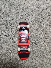Tech Deck Tom Penny Red Mushroom Flip Fingerboard
