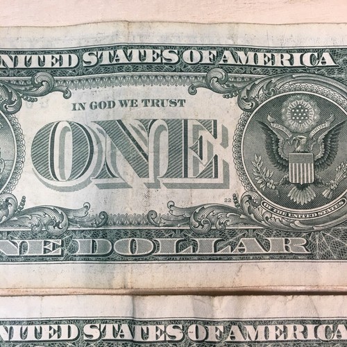 Series 2017 A 1 Dollar Bill, Star Notes, Lot If 2 W/Unique Serial No. B09090136 - Picture 10 of 13