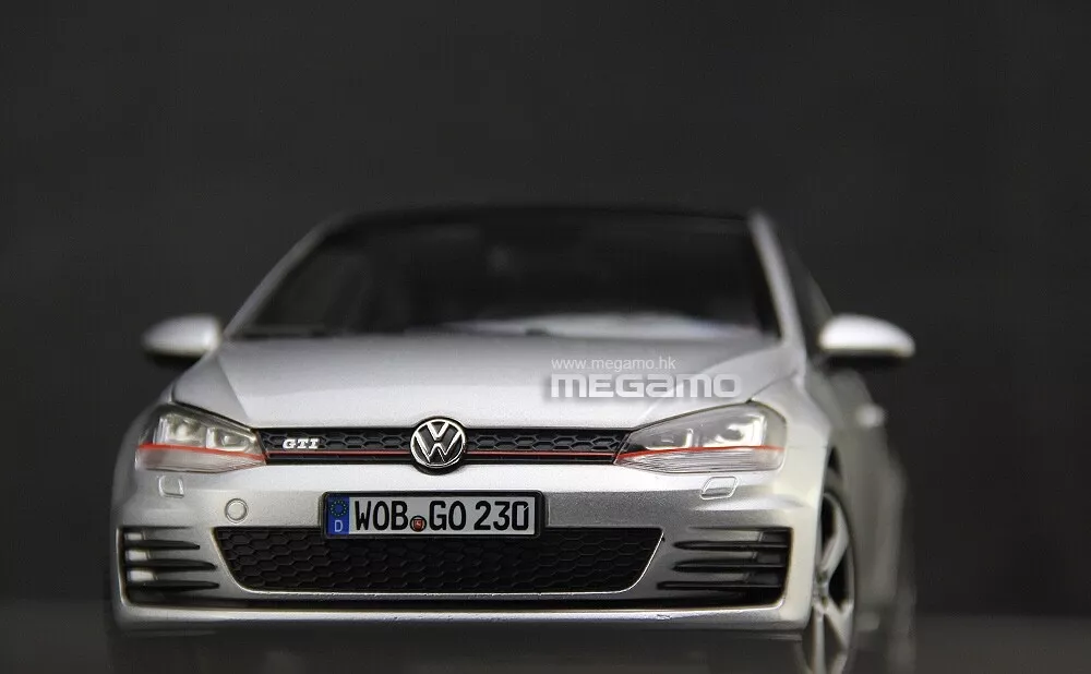 1/18 Norev Volkswagen VW Golf GTI MK7 2013 Reflex Silver Diecast Full Openings
