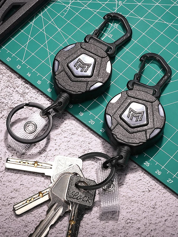 Heavy duty carabiner clearance keychain