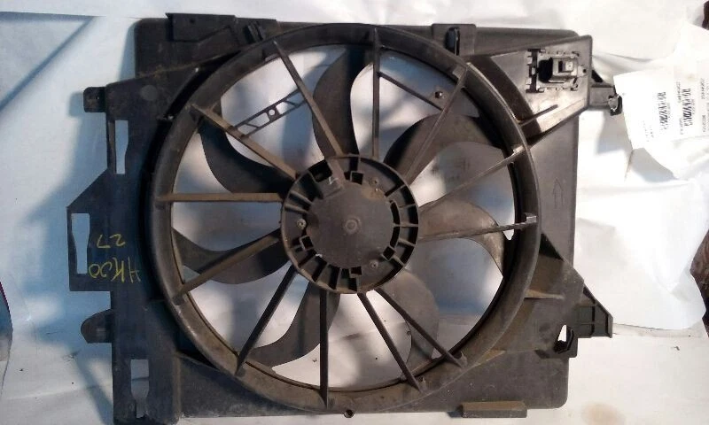 08-20 Dodge Caravan Ventilador Radiador Motor Ventilador Conjunto 08-16 Chrysler Town Country Foto 2 de 4