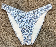 Hollister Swim Women's Ribbed High-Leg Cheeky Bikini Bottom  Blue Floral Medium