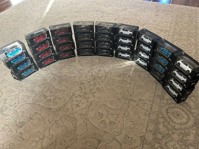 FULL BOX 36 x Model Car Citroen DS3 Collection 2014 3 inches Norev - Image 3 of 4