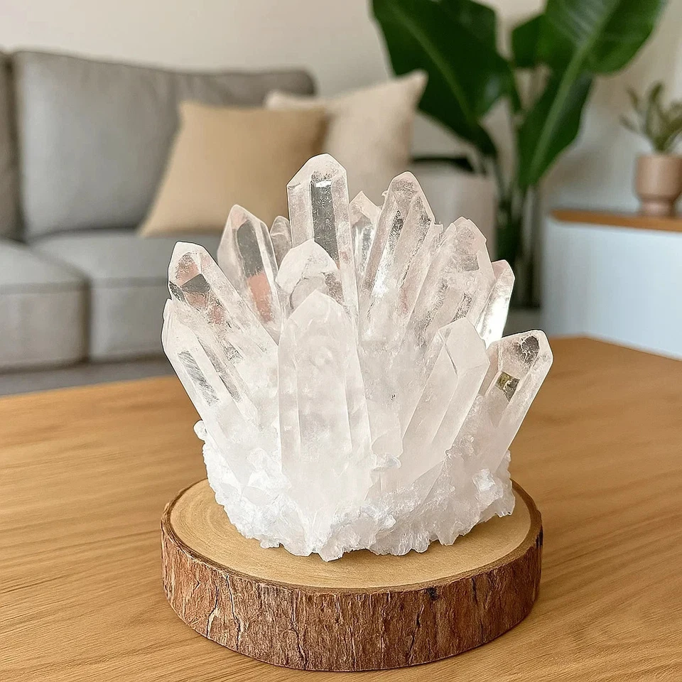 650g+ Rare Large Raw Clear Quartz Crystal Cluster Quartz Mineral Specimens Decor - Image 3 of 4