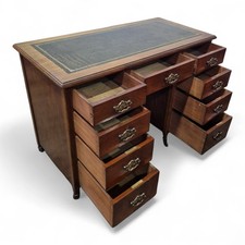 Victorian Green Leather Desk Quality Walnut Kneehole Pedestal Writing Desk