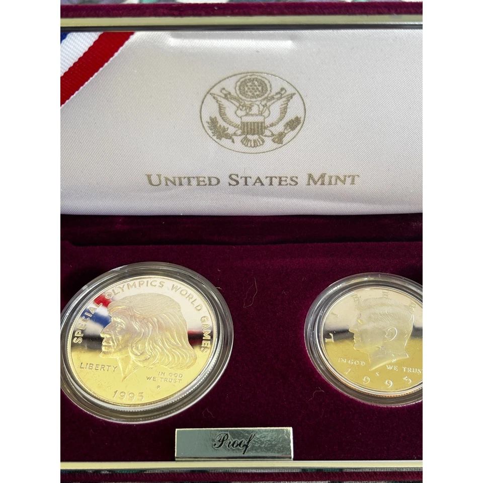 1995 Kennedy Half Dollar & Special Olympics Silver Proof 2 Coin Set - Image 4 of 4