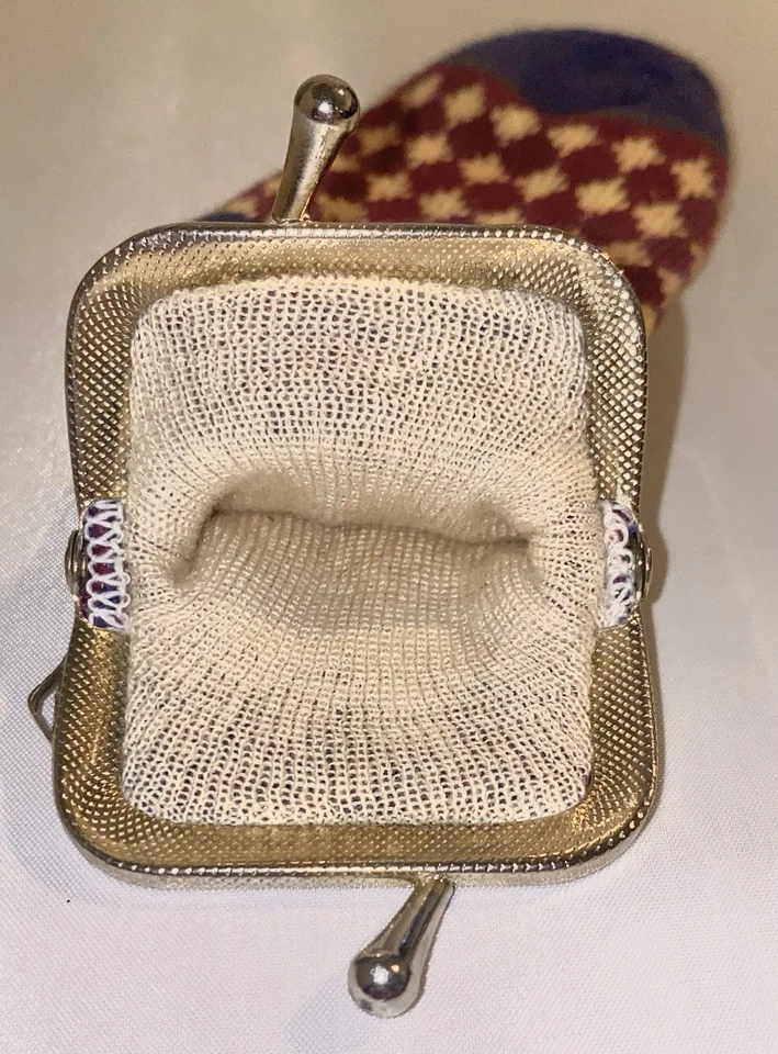 Monedero Mackenzie Childs 6” tejido azul calcetín - falta etiqueta MC Foto 3 de 4