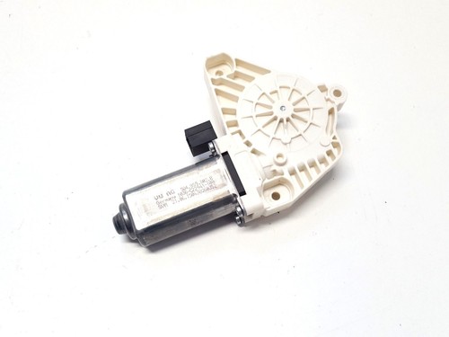 VW Passat B8 3G Tiguan II Fensterhebermotor Motor vorne rechts 5Q4959802B