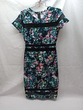 Belle & Sky Fitted Dress With Mesh Cutouts Size Medium Floral Pattern 
