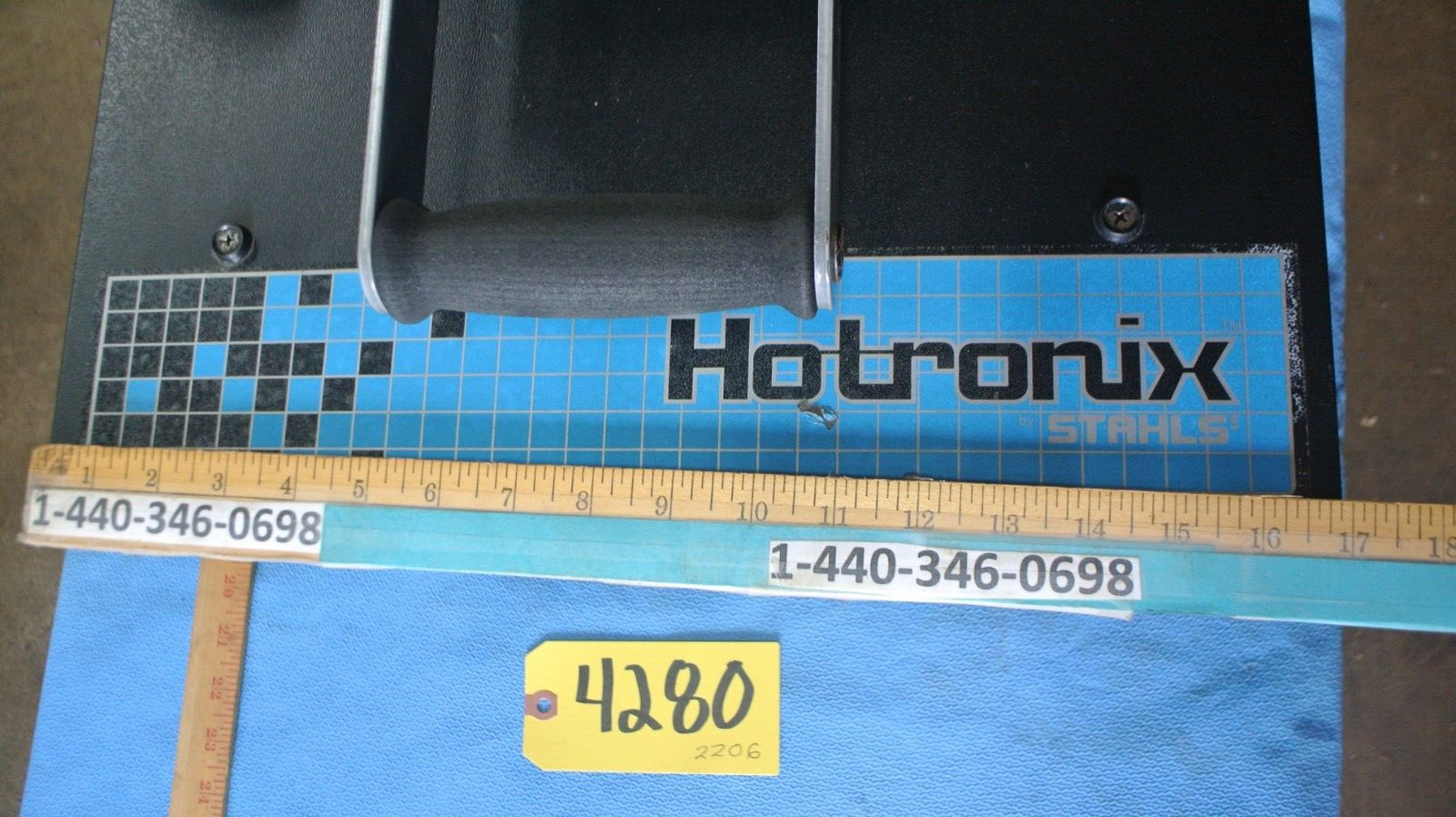 Stahls' Hotronix XSW 16" x 20" Thermal Heat Transfer Press for Garments/T-Shirt