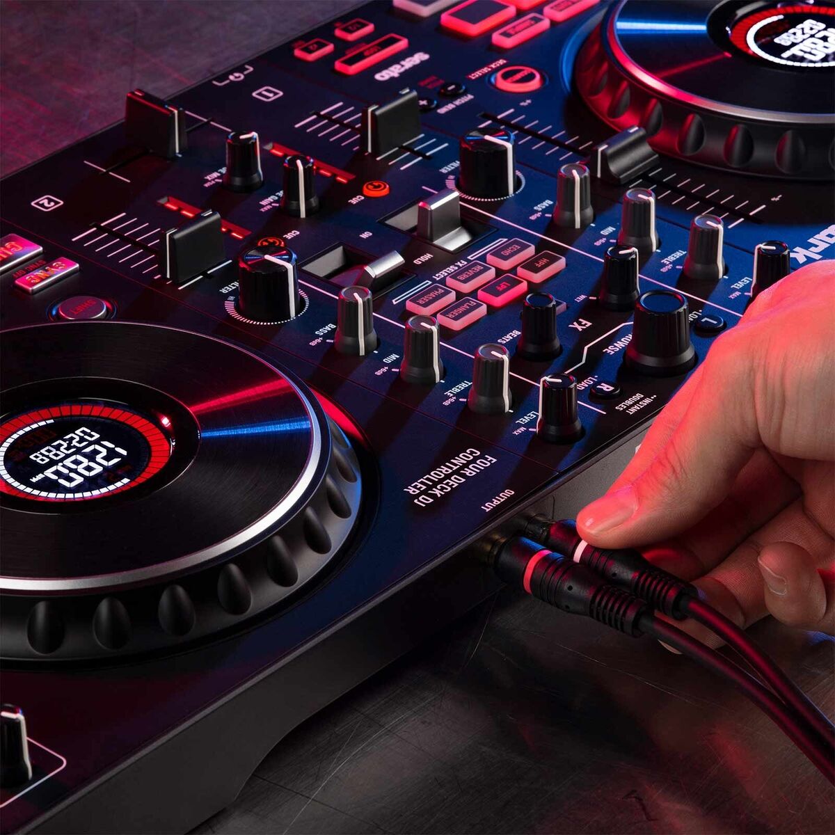 Numark Mixtrack Platinum FX Effects 4-Deck Serato DJ Numark Mixtrack Platinum FX Effects 4-Deck Serato DJ