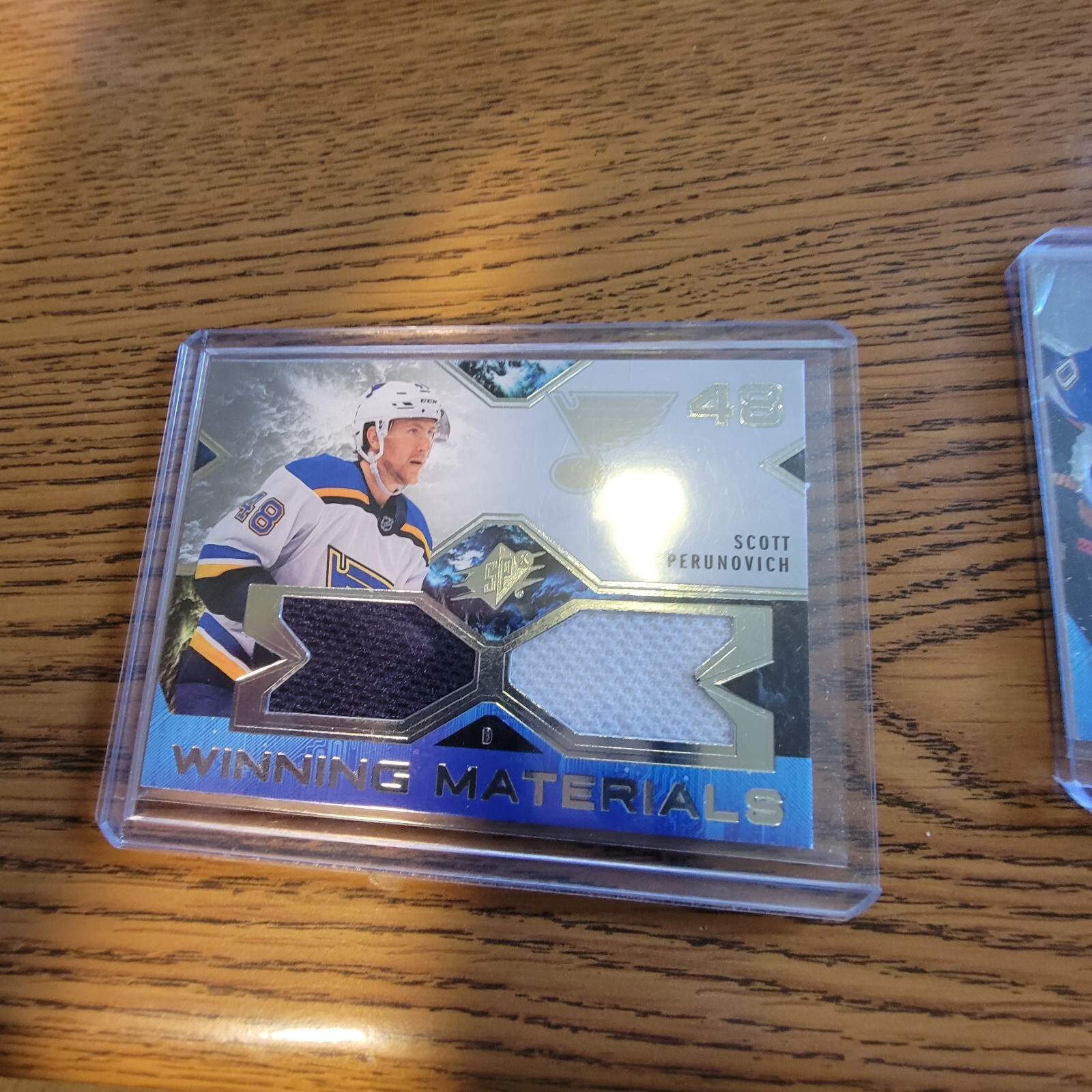 2021-22 spx hockey rookie autograph jersey spectrum. winning materials super - Picture 16 of 16