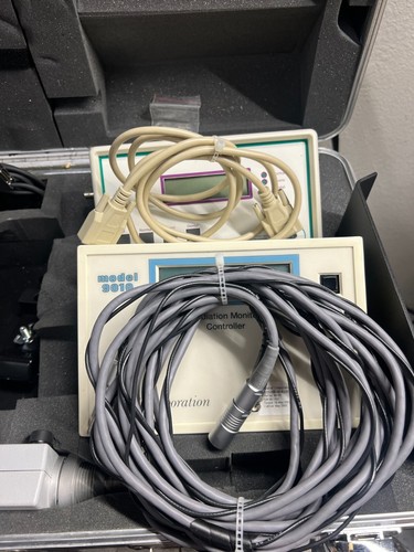 Radcal Corporation 9010 W/4082,9060 ION CHAMBER,ACCU-KV 40X5-W,AND MORE !! - Picture 5 of 15