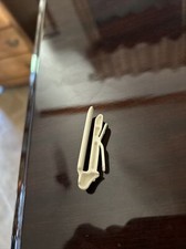 One white WP8565925 Whirlpool Amana Dishwasher Upper Dishrack Stop Clip 8565920