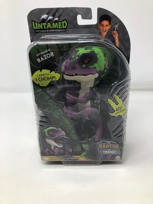 Fingerlings WowWee Fingerlings Untamed Raptor Razor Purple Interactive Toy