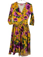 Pinup Couture Dress Womens Small Birdie Swing Skirt Floral Mustard 1950s Glamour