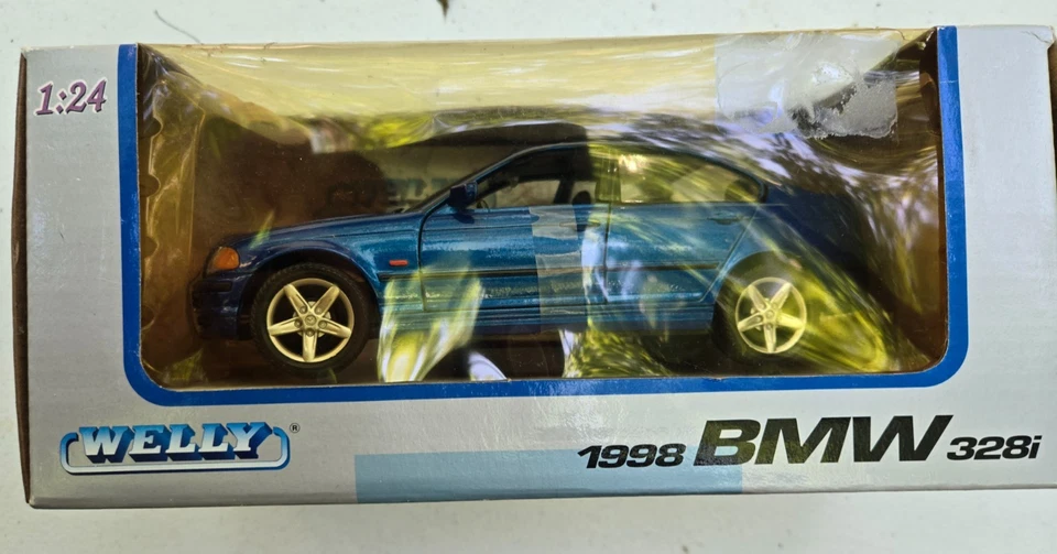 Coche fundido a presión Welly BMW 1998 vintage, nuevo de lote, azul, 328i 1:24 Foto 2 de 4