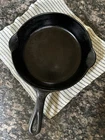 Griswold No. 5 Cast Iron Skillet Fry Pan 724 F Small Logo Erie, PA