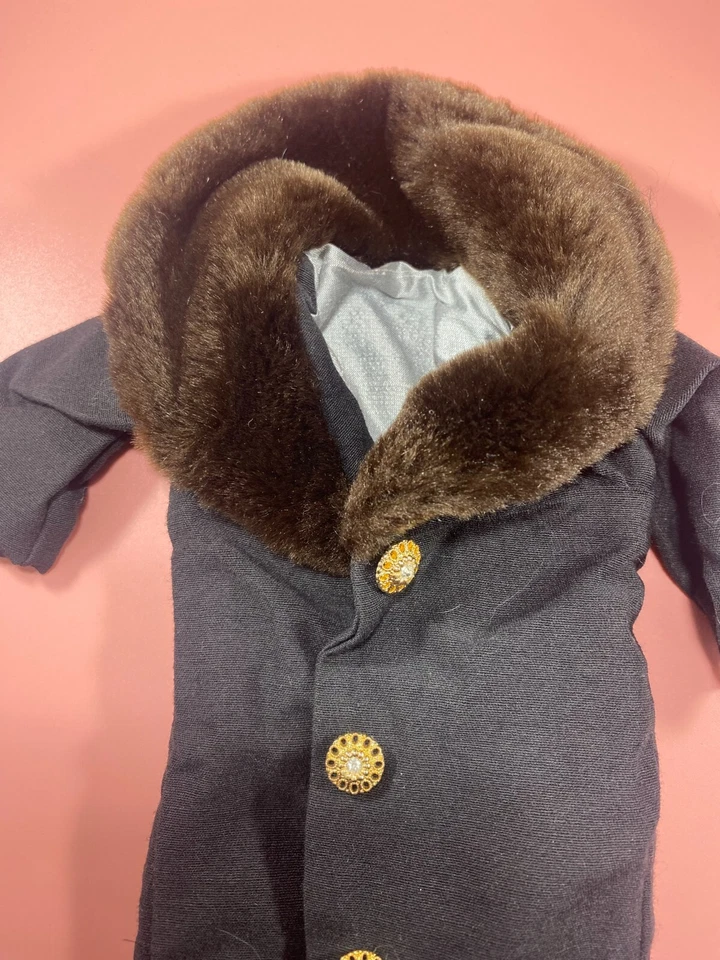 Accesorios Madame Alexander COCO... ARMARIO DE VIAJE DEFINITIVO SIN USAR, EN CAJA 1998 SIN USAR, EN CAJA Foto 2 de 4